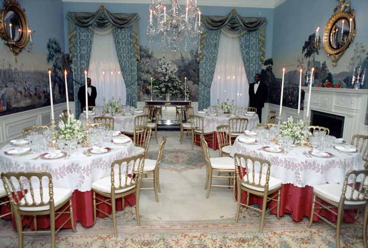 State Dining Room White House - The Company Dining Room White House Historical Association - It may have been in the state dining room where the lincoln family and their guests sat down to their first meal on march 4, 1861.